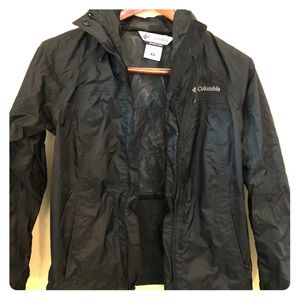 Columbia hooded rain jacket